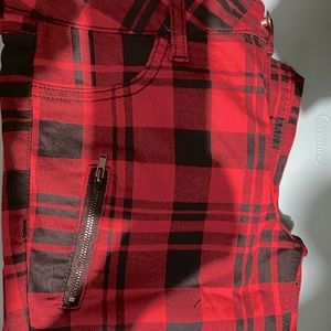 NEW Skinny plaid jeans with many pockets